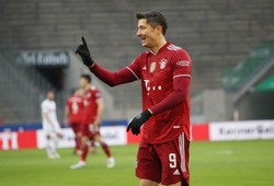 Robert Lewandowski przed szansą rozpoczęcia czwartej setki goli