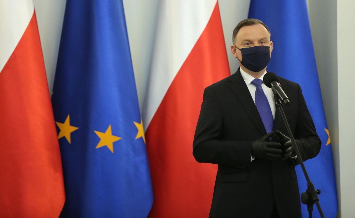 KO: Kancelaria Prezydenta powinna ujawnić pełny rejestr zawieranych umów