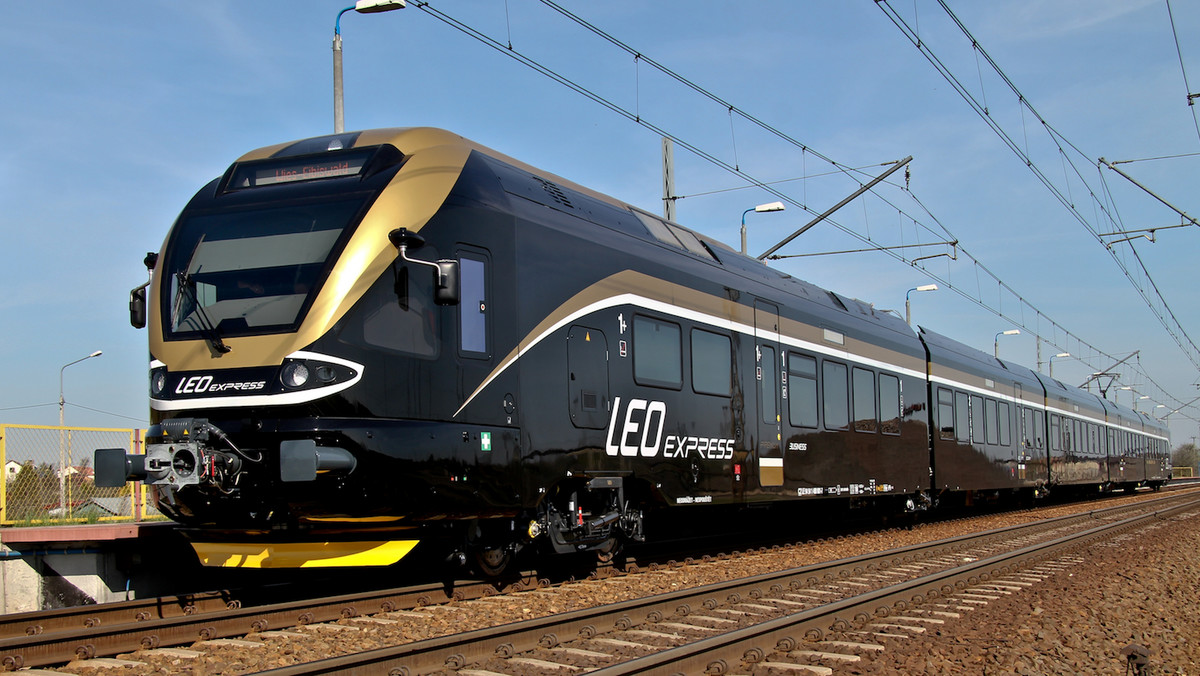 Leo Express opublikowało rozkład bezpośredniego połączenia kolejowego między Krakowem a Pragą. Jednak dokładny termin uruchomienia pociągu nadal nie jest znany - najprawdopodobniej będzie to przełom czerwca i lipca.