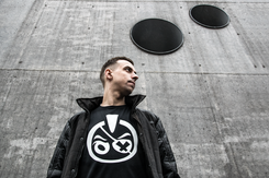 Gwałt na koncercie w serialu TVN 'Szpital'. Raper Oxon mówi: to naruszenie dóbr osobistych