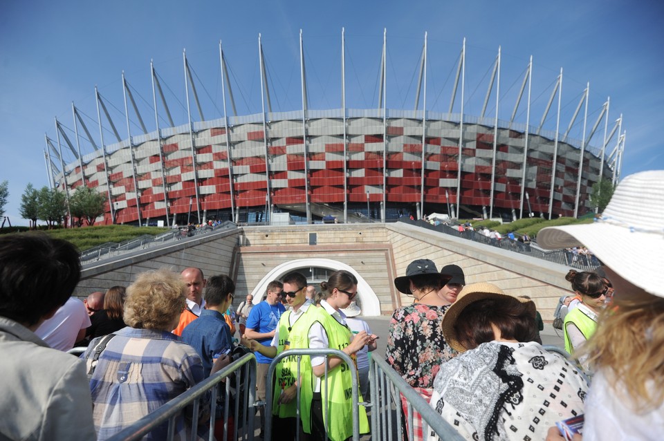 60 tysięcy uczestników rekolekcji na Stadionie Narodowym