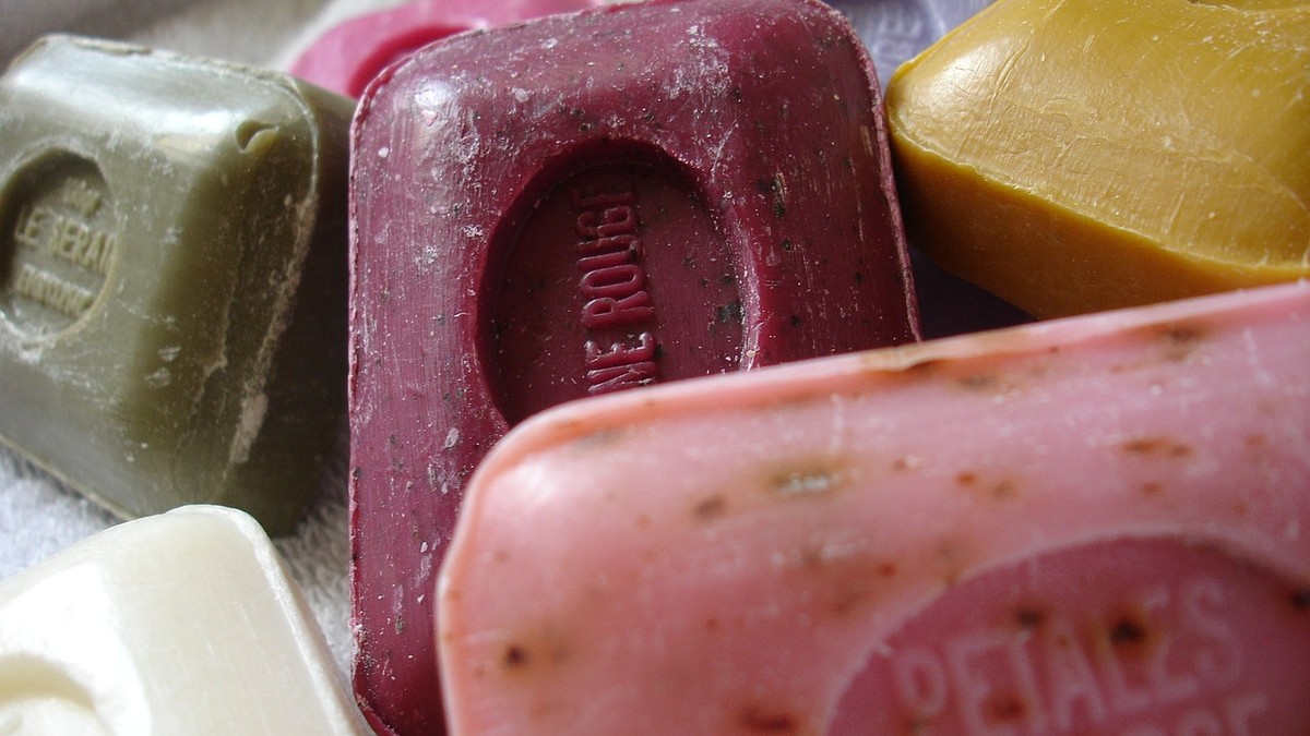 Tippek, hogy egész nap illatos maradjon parfüm nélkül is