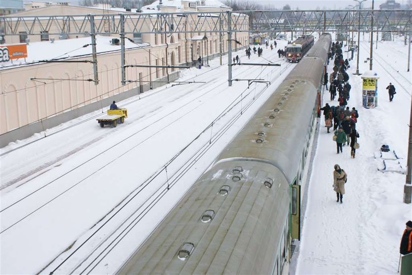 Alarm! Znów znikną pociągi z rozkładu jazdy