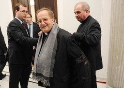 KRRiT chce zaskarżyć media Rydzyka - za "kompletnie wyssane z palca" informacje o ustawianiu konkursu