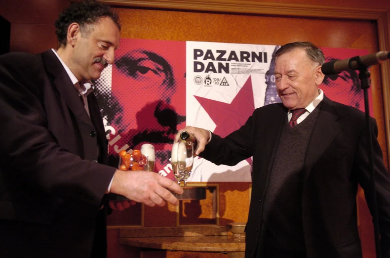 Čast da otvori festival pripala je Petru Kralju