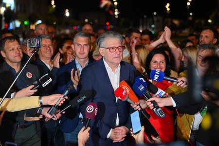 Dr dragan milić je sa svojom grupom građana osvojio najviše mandata od opozicije u nišu