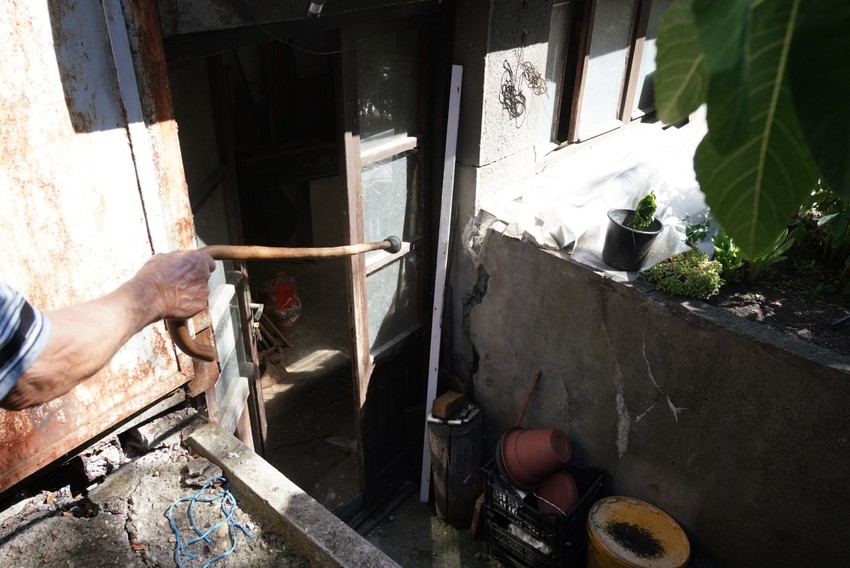 Pukotina na radionici za koju postoji opasnost da se uruši 