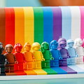 Pierwsza kolekcja klocków Lego z myślą o LGBT+. "Każdy jest niesamowity"