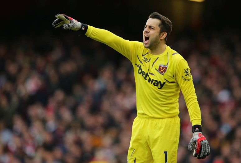 Fabianski Przeprosil Za Swoj Wystep Popelnil Blad Po Ktorym Padl Jeden Z Goli Dziennik Pl