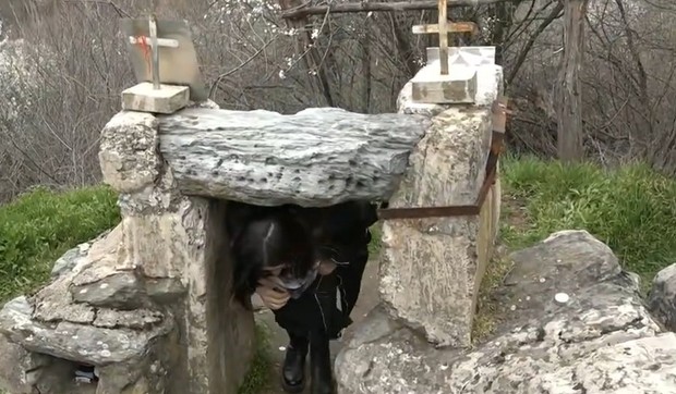 Misterija Niškog Ostroga i "šupljeg kamena"