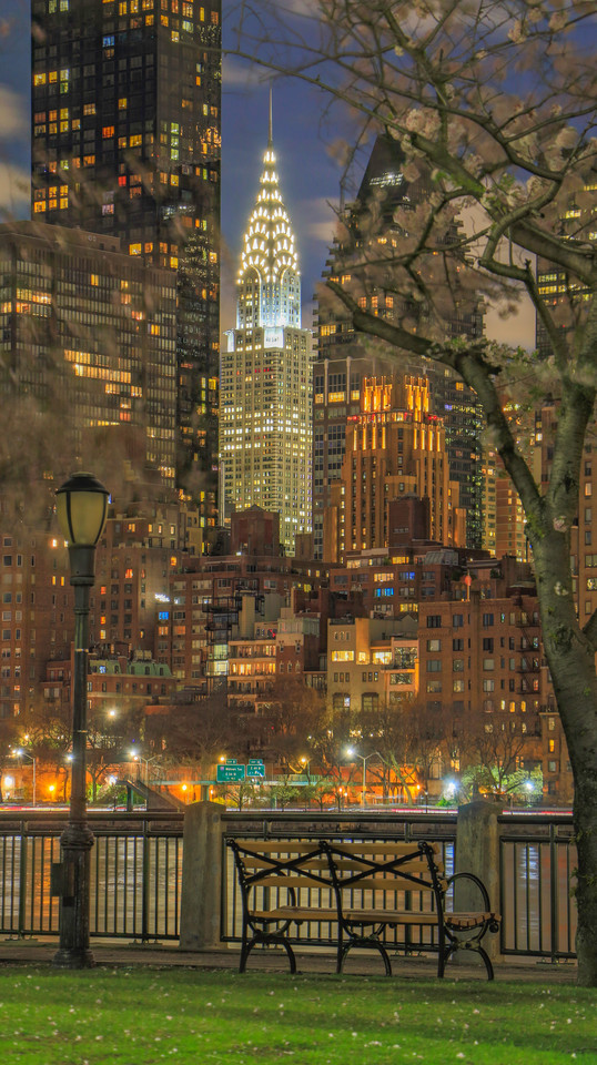 Chrysler Building w Nowym Jorku. Najsłynniejszy wieżowiec świata