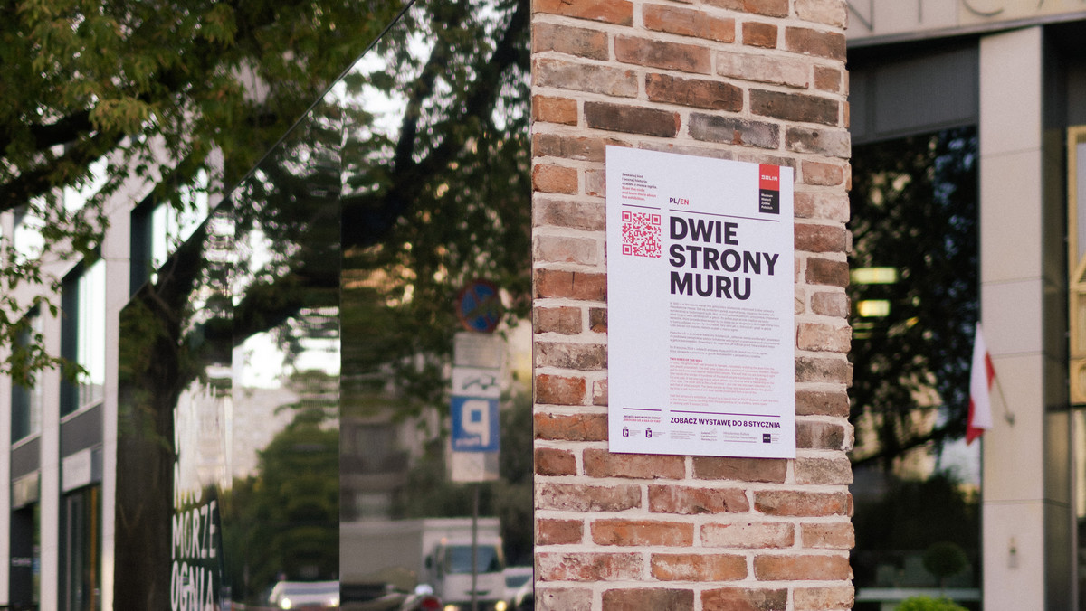 Muzeum POLIN postawiło w Warszawie mur getta w rocznicę wybuchu powstania