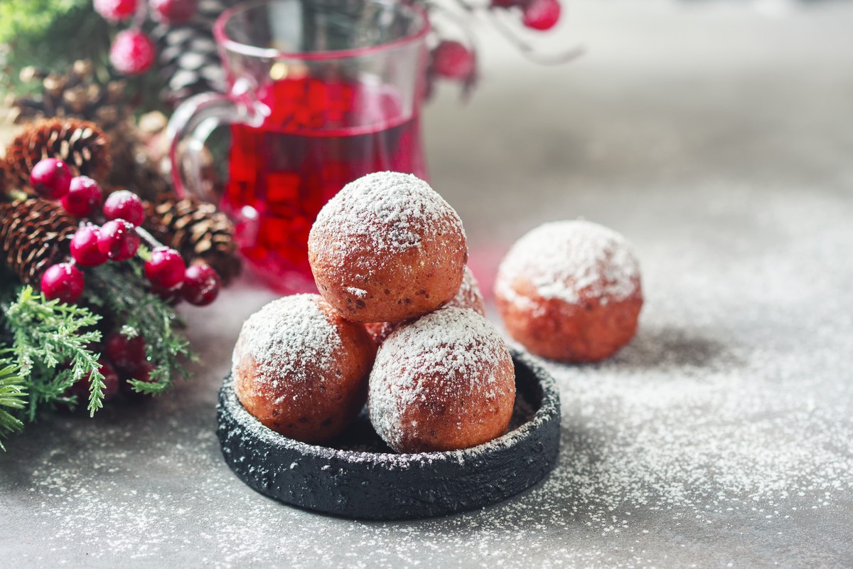 Pączki z rodzynkami? Przepis jest prosty.