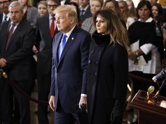 Melania i Donald Trumpowie