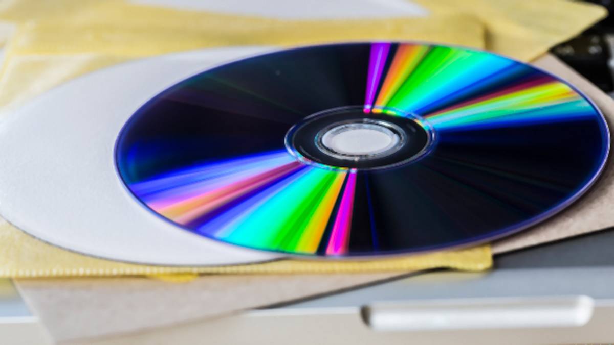 Jak skopiować płytę DVD do pliku obrazu i jak odzyskać dane ze zniszczonej płyty