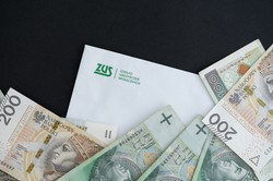 Wakacje składkowe. Co zrobić, żeby  jeszcze w tym roku skorzystać z tej ulgi