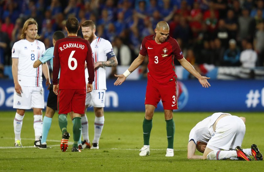 Pepe znów to zrobił, zobacz zwierzęcy faul Portugalczyka! WIDEO