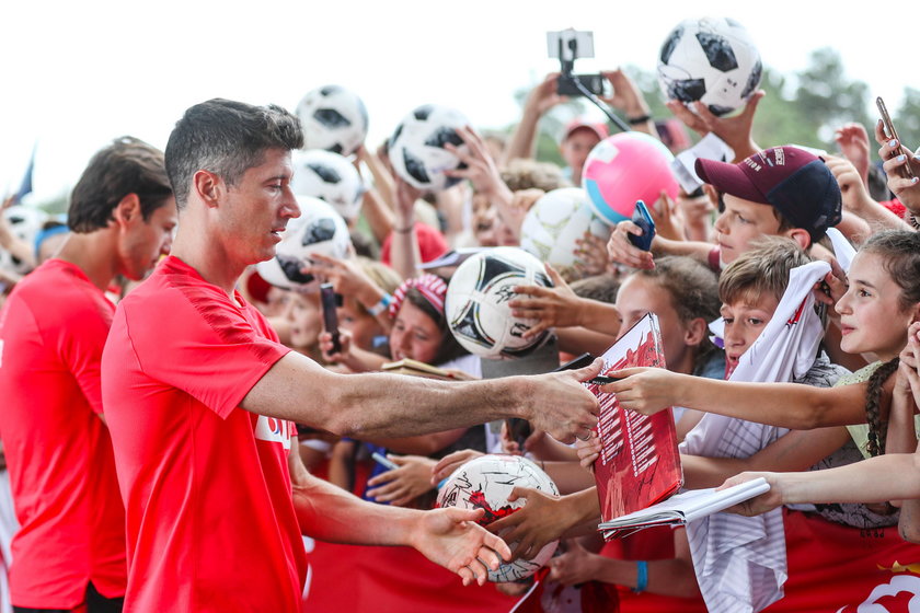 Nawałka decyduje, kto poleci na mundial