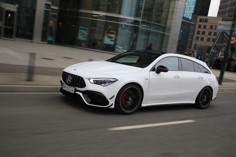 Mercedes-AMG CLA 45 S 4MATIC Shooting Brake