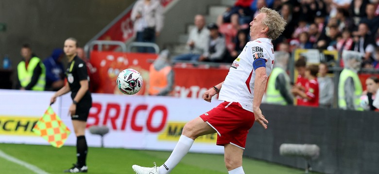Boniek skomentował rezygnację Lewandowskiego. "Teraz popcorn i posłucham innych"