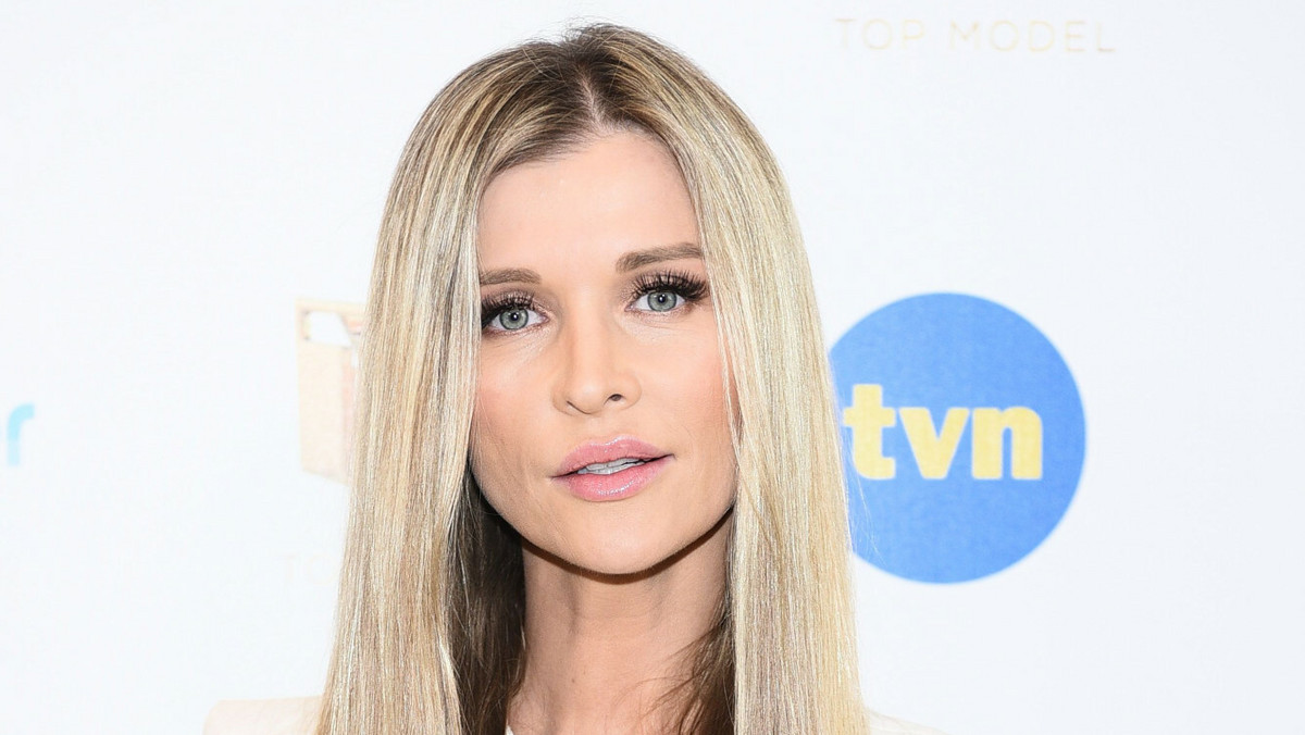 Joanna Krupa zabrała córkę na spotkanie prasowe "Top model"