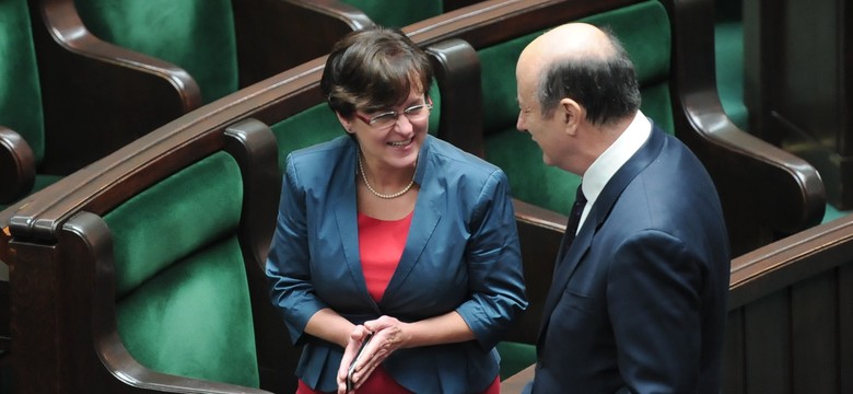 Była gwiazda PiS prawą ręką ministra finansów? Wielki powrót z niebytu
