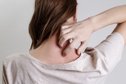 Akár depresszióssá is tehet az övsömör: ezek az első tünetei