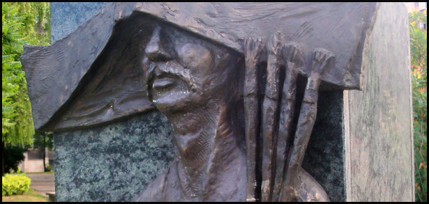 Galeria Artystyczna na placu Grunwaldzkim w Katowicach: Rzeźba przedstawiająca Jerzego Dudę-Gracza. Fot. Michał Bulsa (Lahcim nitup) / Wikimedia Commons