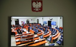 Senacka komisja chce  przyjęcia tarczy antykryzysowej bez poprawek