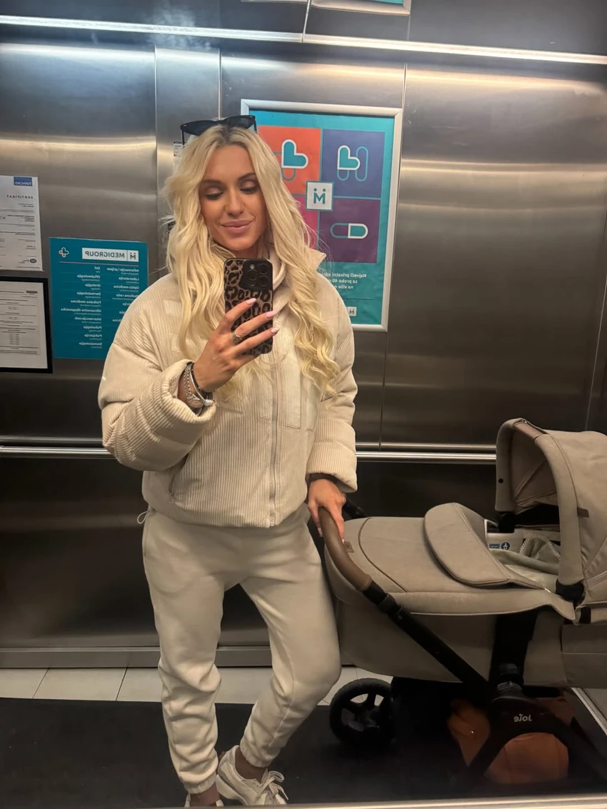 Nova objava Anje Mit