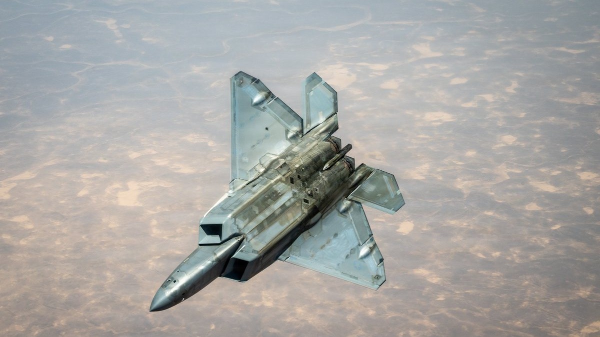 F-22 Raptor stelt lovac