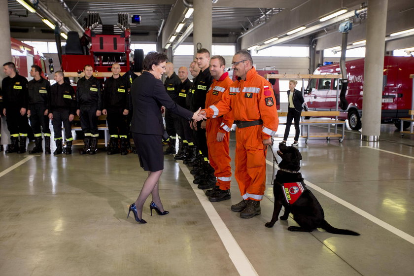 Ewa Kopacz na spotkaniu ze strażakami w Katowicach