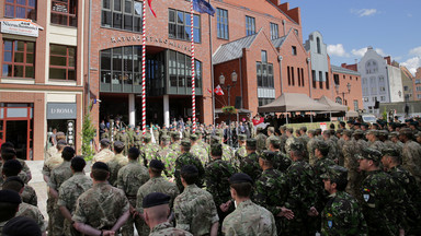 Trzech żołnierzy NATO-wskiej dywizji w Elblągu z koronawirusem