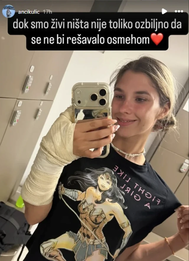 "NI KOD DOKTORA DA ME ODVEDU!" Marija Kulić HODA SA ŠTAPOM, otkrila istinu o odnosu sa ĆERKAMA koje ni da "mrdnu prstom"