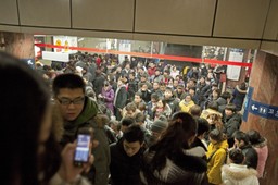 Chiny: Co roku gubi się pół miliona seniorów