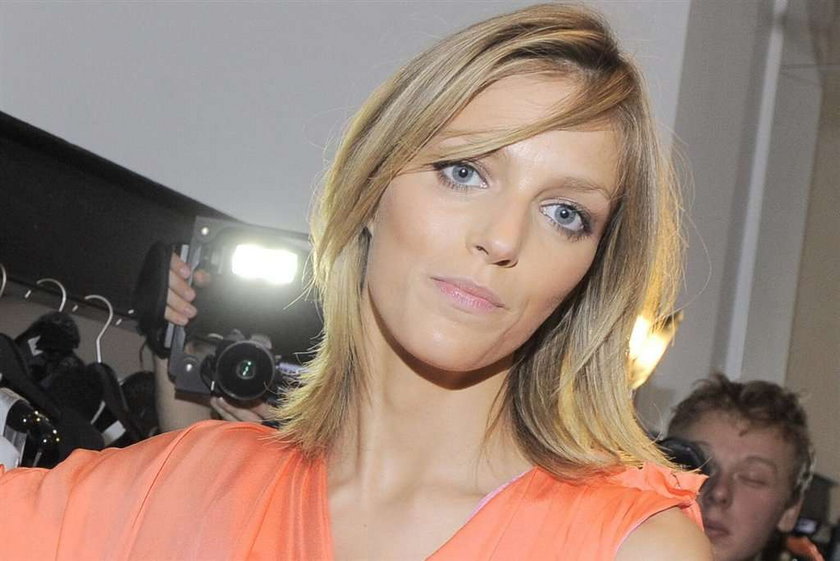 Anja Rubik poleciała do Lagerfelda samolotem Kulczyka