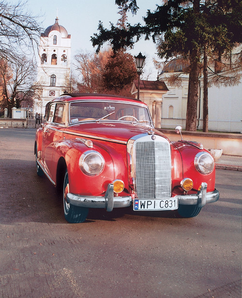  Mercedes 300 "Adenauer"