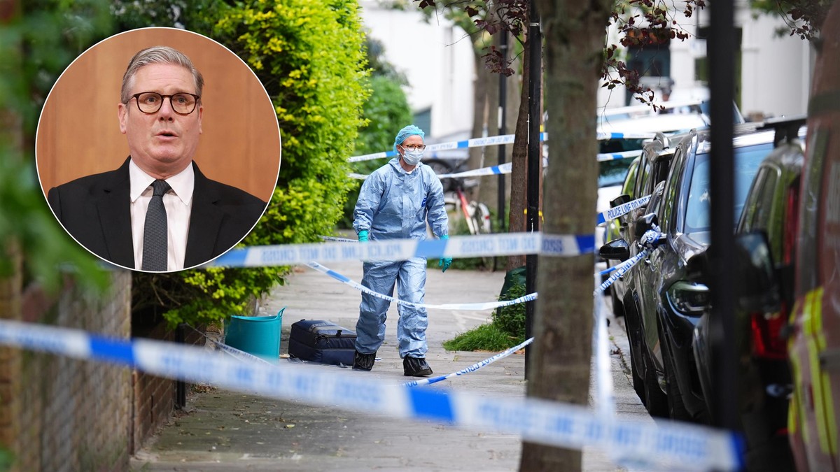 Fire in front of the House of the Prime Minister of Great Britain. A suspect was arrested