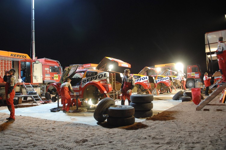 ... zawsze gotowe do interwencji w przypadku kłopotów któregoś z samochodów