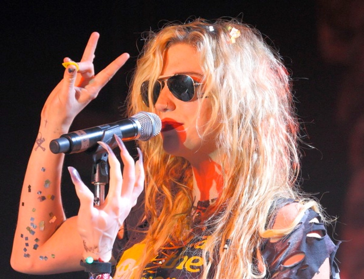 Ke$ha zwiastuje koniec świata