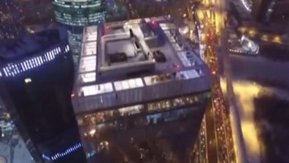 Elképesztő videó a viág legmagasabban fekvő korcsolyapályájáról
