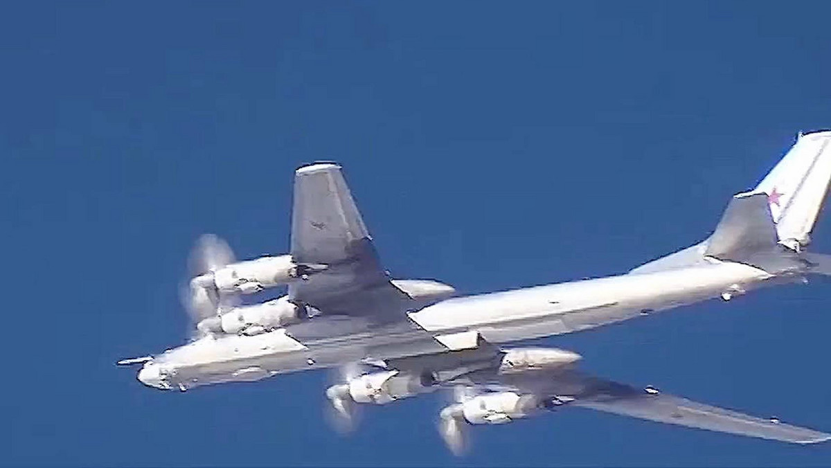 Pentagon: myśliwce USA przechwyciły cztery rosyjskie bombowce strategiczne