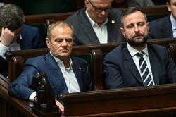 Kroi się sensacyjna zmiana premiera? "Mniejsi gracze podbijają stawkę"
