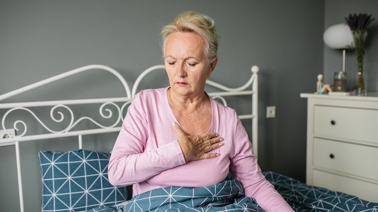 mellkasi fájdalom, szívbetegség, infarktus, reflux, oka
