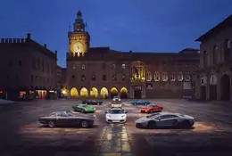 Lamborghini ma 60 lat i od początku było wierne silnikowi V12. Jaka jest jego historia?  