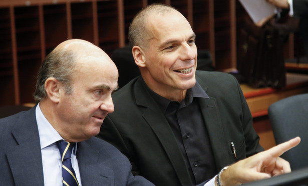 Grecki minister finansów Yanis Varoufakis (po prawej)