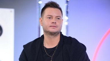 Bartek Wrona w ostatniej chwili odwołał koncert. "Artysta przebywa obecnie w szpitalu"