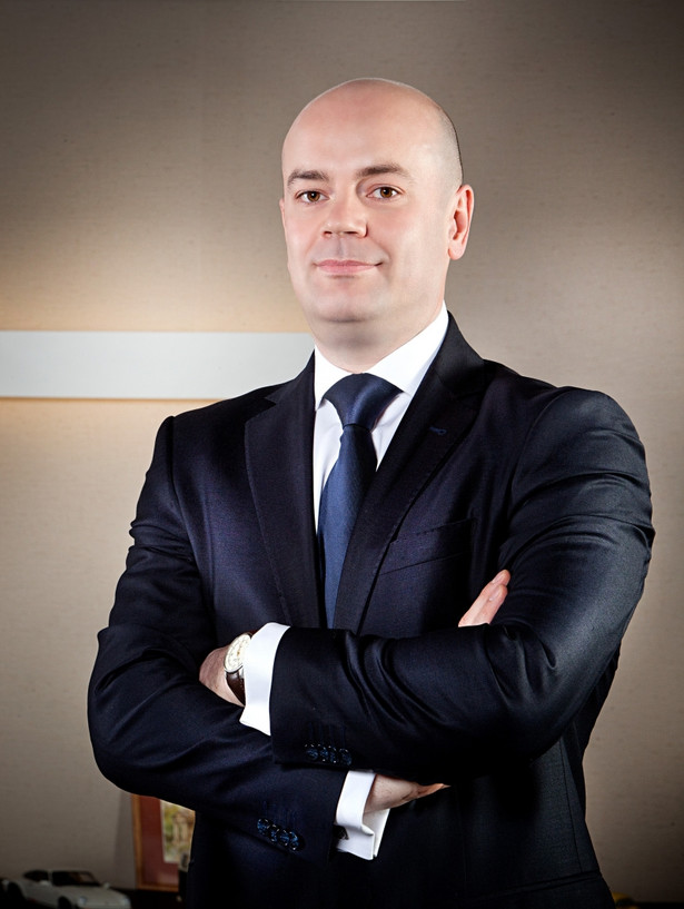 Prezes zarządu Volkswagen Bank Polska S.A. Mikołaj Woźniak
