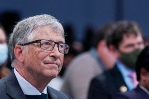 Bill Gates co roku poleca swoim fanom książki, które warto kupić na gwiazdkę 