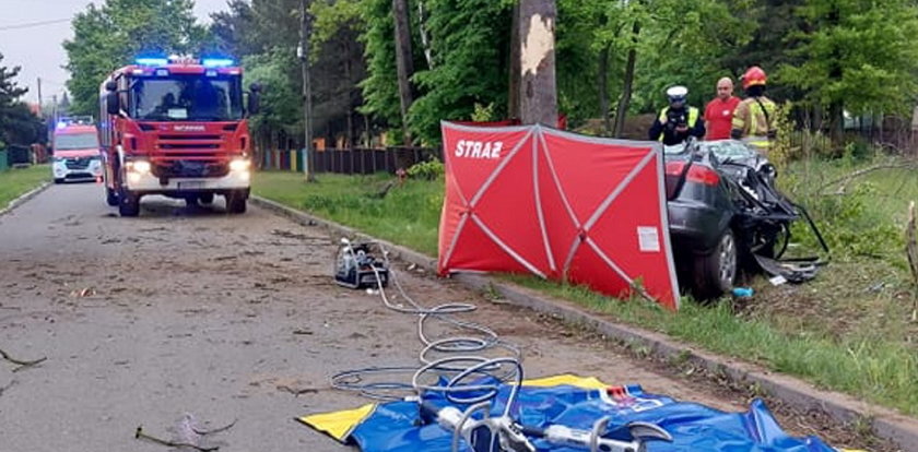 Miazga. A we wraku śmierć. Nie wszyscy zdołali opuścić go o własnych siłach. Byli tacy młodzi...